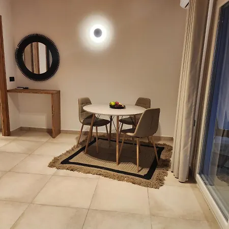 Diamond Of Mykonos